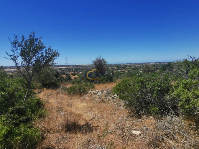 Moradia T4 para Venda em Silves Foto 3