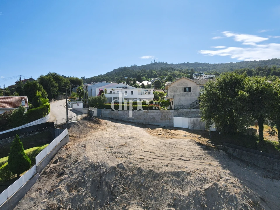 Terreno para Venda em Urgezes Foto 8