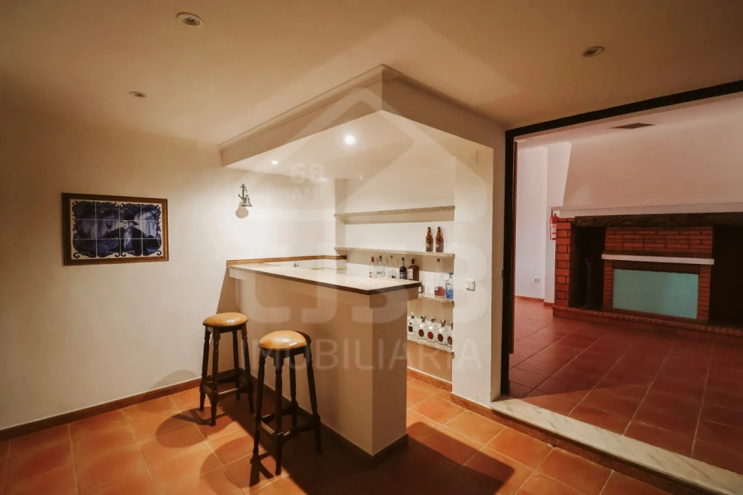 Moradia T5 para Venda em Branca Foto 23