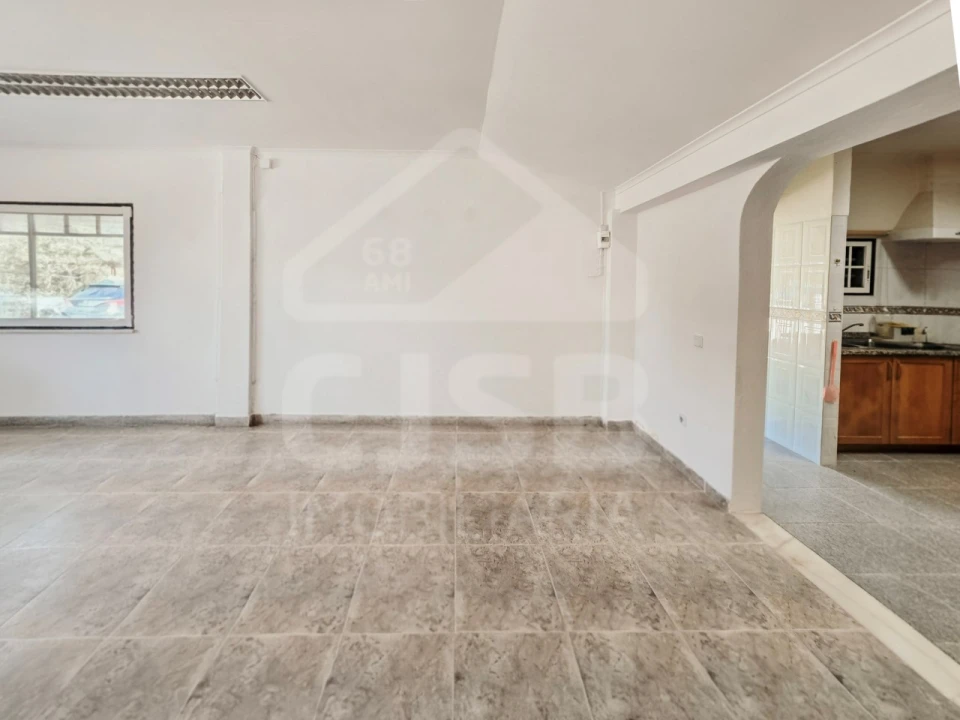 Moradia T5 para Venda em Branca Foto 20