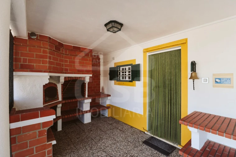 Moradia T5 para Venda em Branca Foto 24