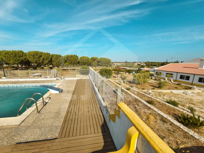 Moradia T5 para Venda em Branca Foto 42