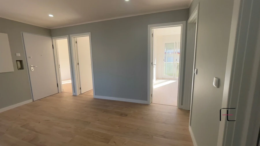 Apartamento T3 para Venda em Águas Livres Foto 12