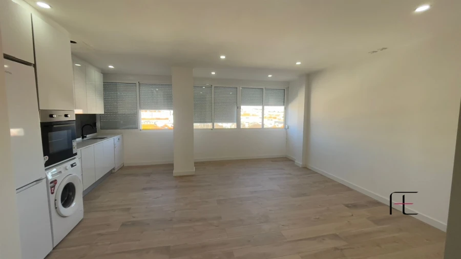 Apartamento T3 para Venda em Águas Livres Foto 18