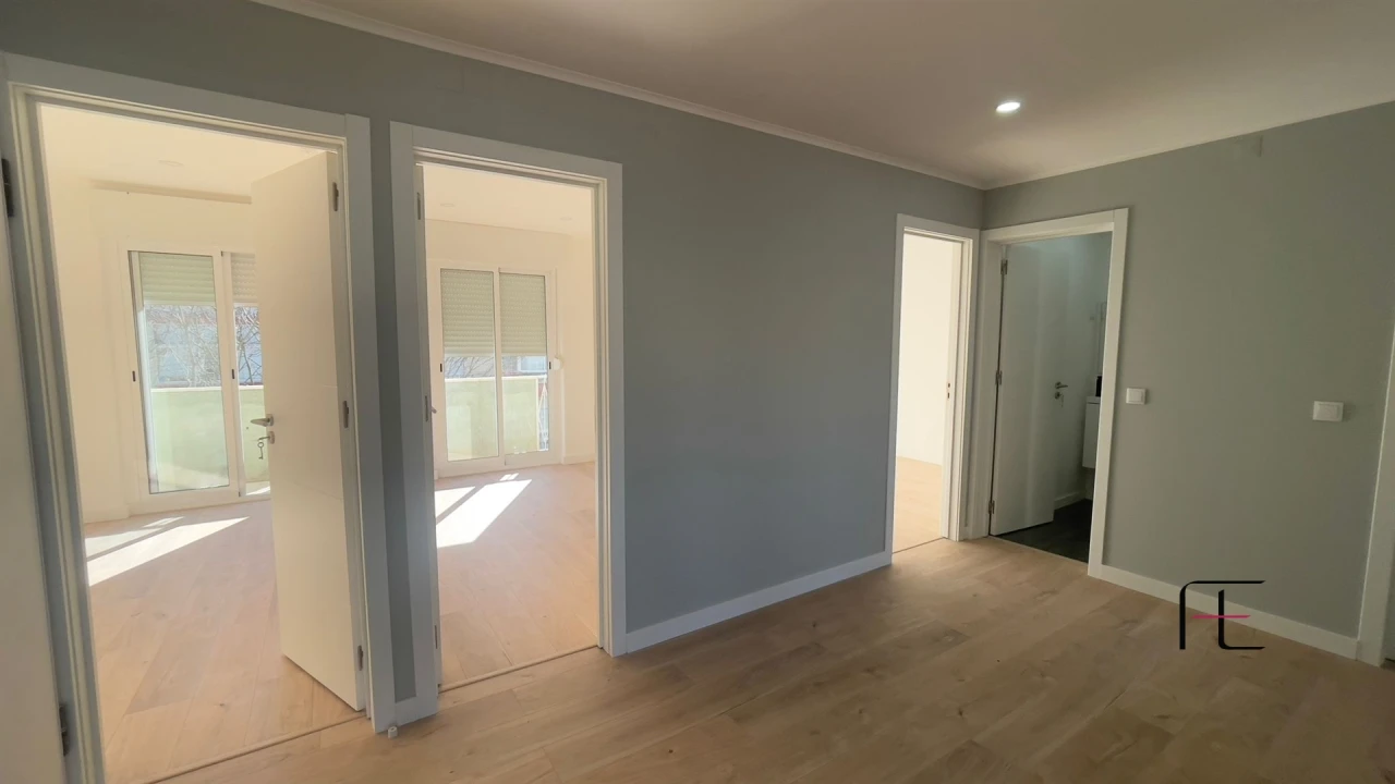 Apartamento T3 para Venda em Águas Livres Foto 11