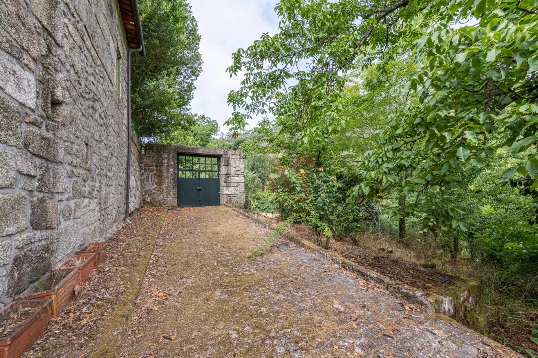 Quinta T5 para Venda em Lustosa e Barrosas (Santo Estêvão) Foto 17