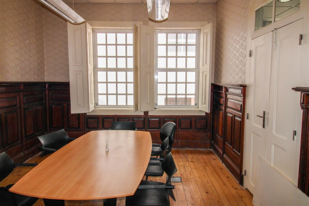 Escritório para Venda em Viseu Foto 1