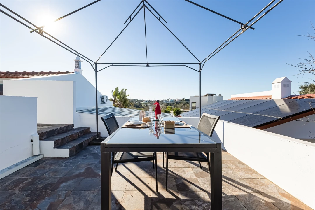 Moradia T3 para Venda em Ferreiras Foto 38