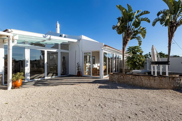 Moradia T3 para Venda em Ferreiras