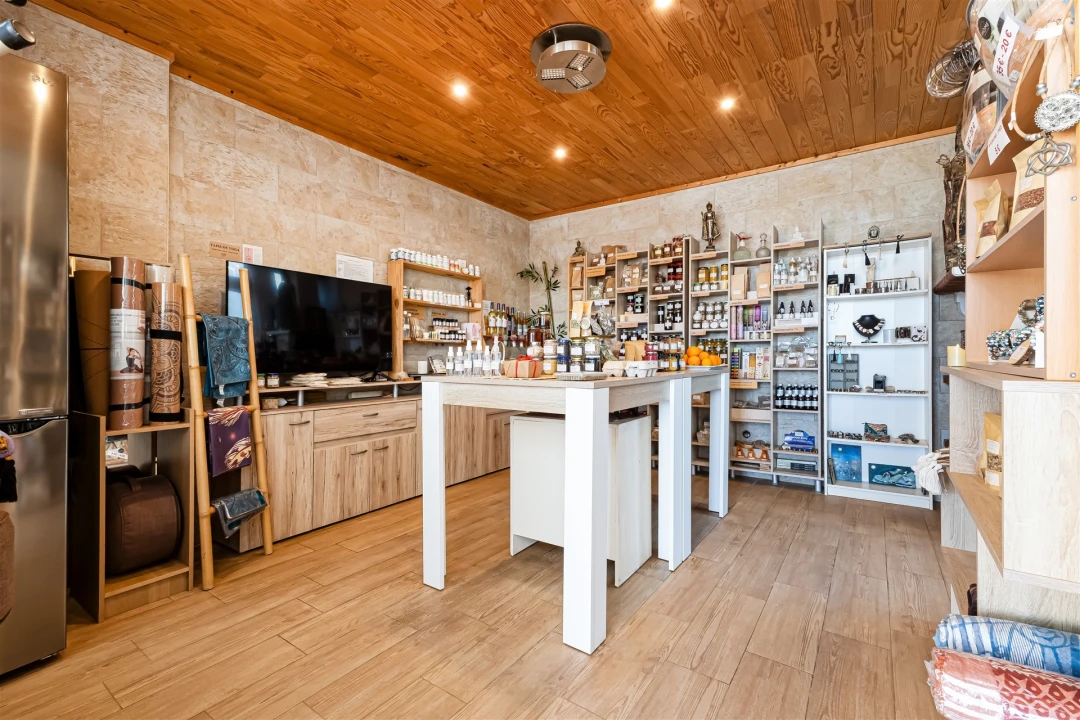 Moradia T3 para Venda em Ferreiras Foto 2