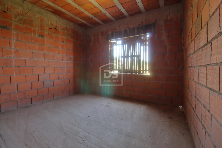 Moradia T2 para Venda em Luzim e Vila Cova Foto 8