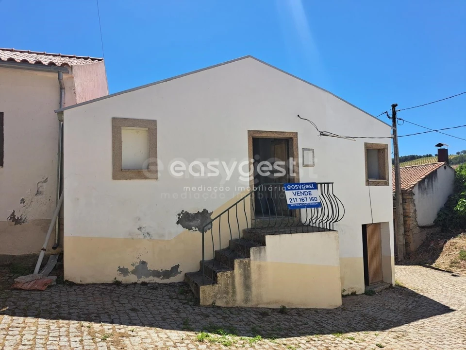 Moradia T2 para Venda em Felgar e Souto da Velha Foto 1