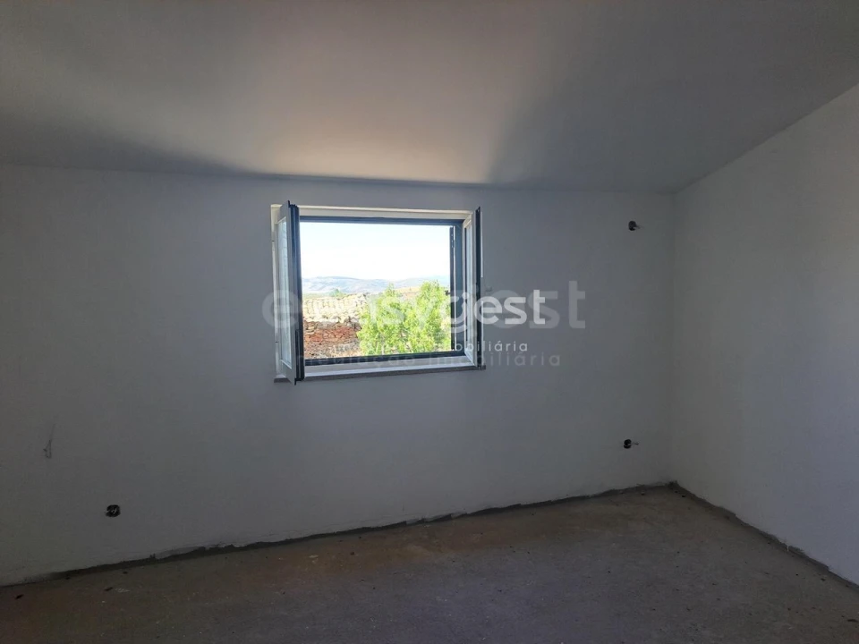 Moradia T2 para Venda em Felgar e Souto da Velha Foto 11