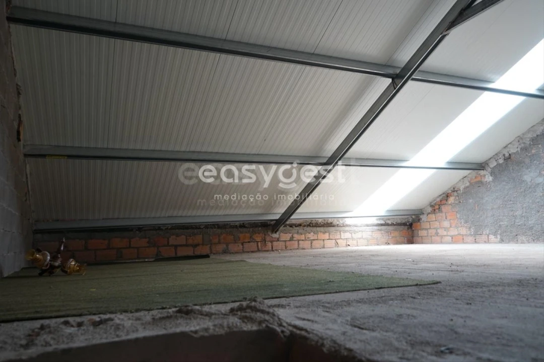 Moradia T5 para Venda em Santo Estêvão e Moita Foto 27