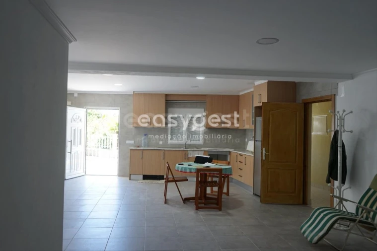 Moradia T5 para Venda em Santo Estêvão e Moita Foto 2