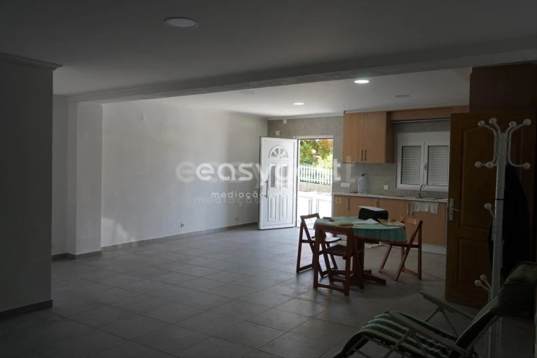 Moradia T5 para Venda em Santo Estêvão e Moita Foto 3