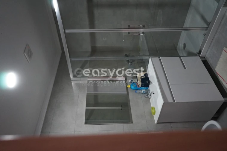 Moradia T5 para Venda em Santo Estêvão e Moita Foto 4