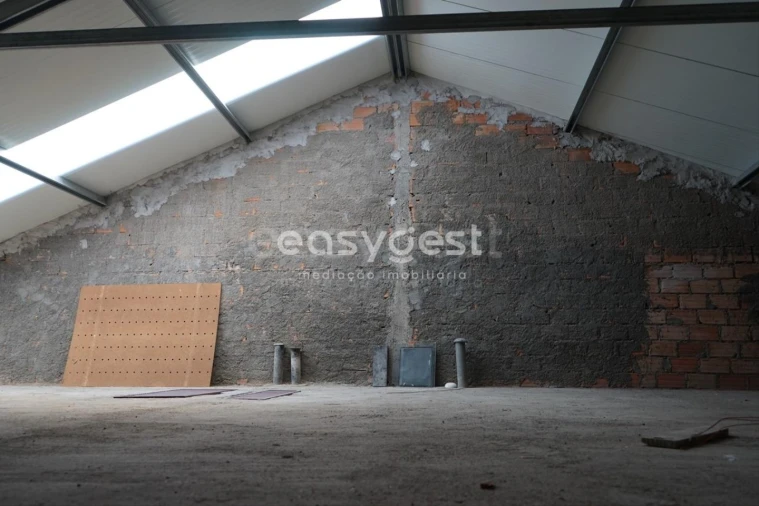 Moradia T5 para Venda em Santo Estêvão e Moita Foto 28