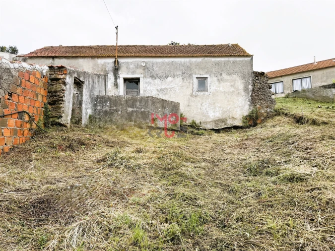 Moradia T2 para Venda em Santa Catarina Foto 2