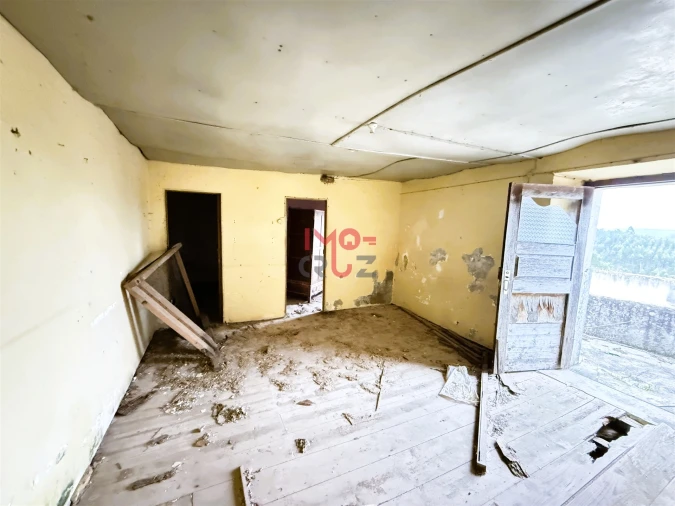 Moradia T2 para Venda em Santa Catarina Foto 16