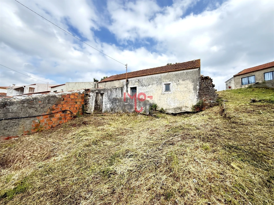 Moradia T2 para Venda em Santa Catarina Foto 4