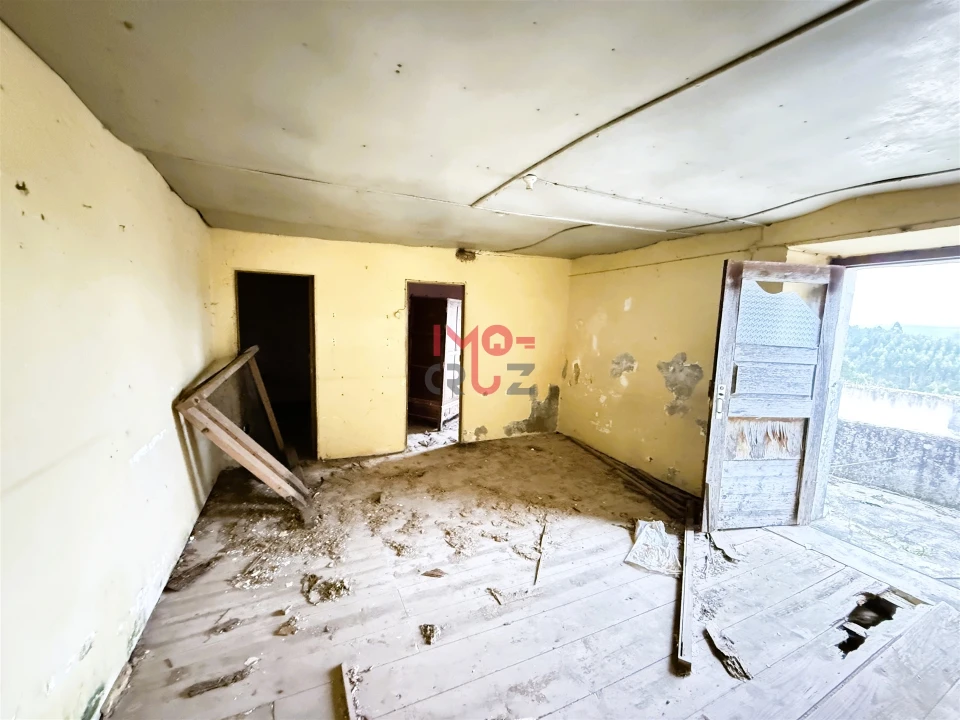 Moradia T2 para Venda em Santa Catarina Foto 16