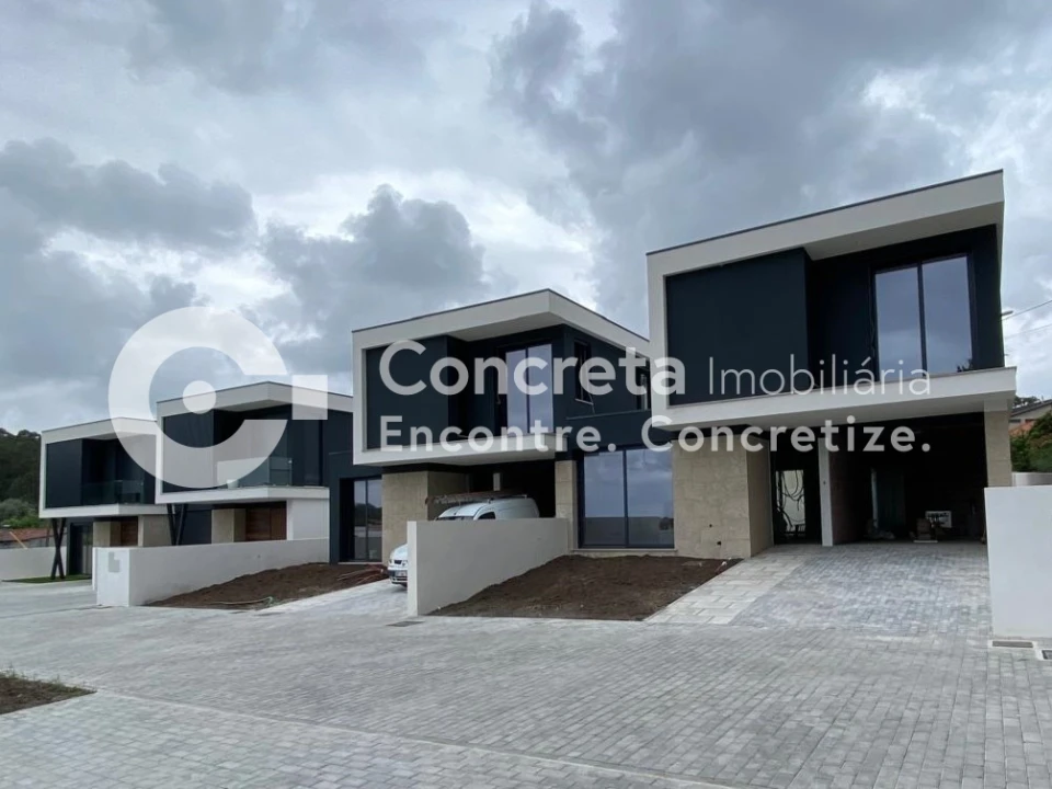 Moradia T3 para Venda em Creixomil e Mariz Foto 21