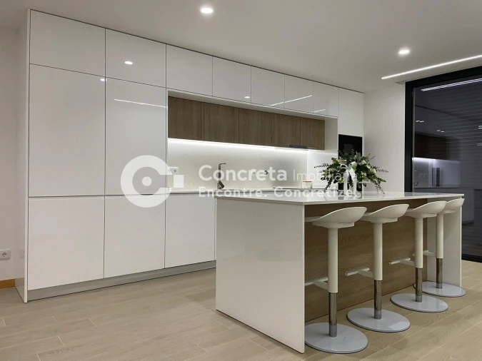 Moradia T3 para Venda em Creixomil e Mariz Foto 5