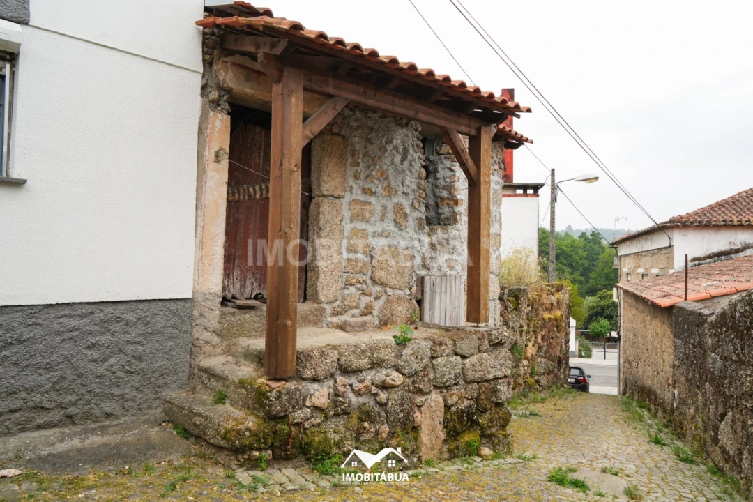 Moradia T3 para Venda em Tabua Foto 27