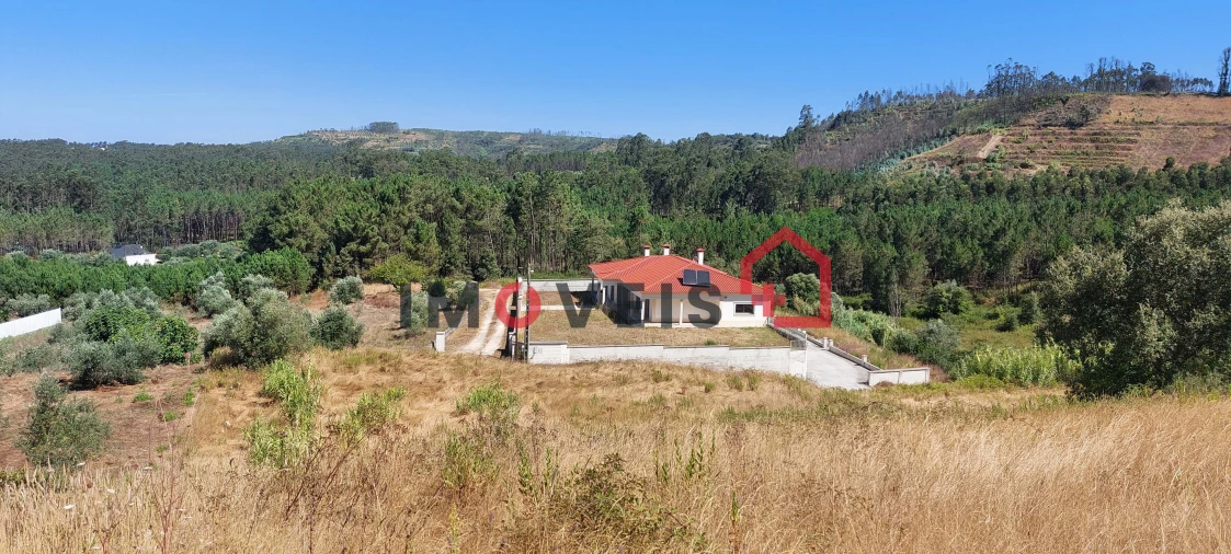 Terreno para Venda em Gondemaria e Olival Foto 6