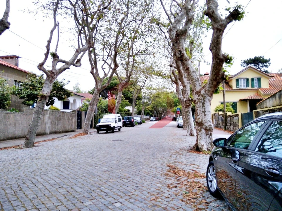 Moradia T3 para Venda em Arcozelo Foto 1