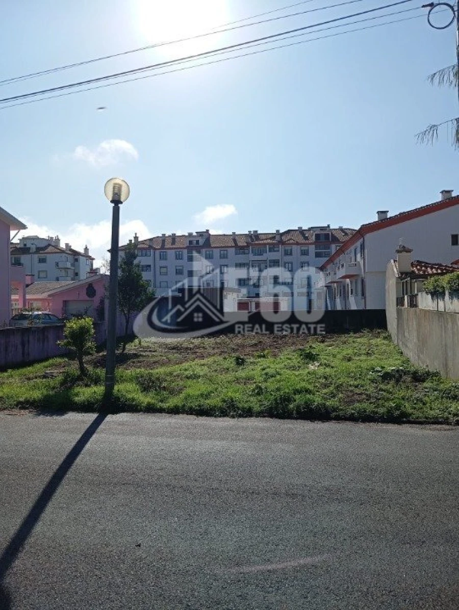 Terreno para Venda em Esmoriz Foto 13