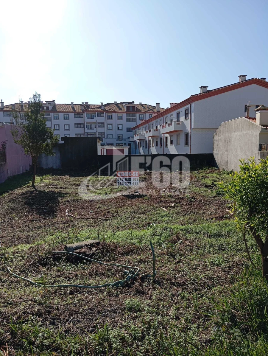 Terreno para Venda em Esmoriz Foto 6