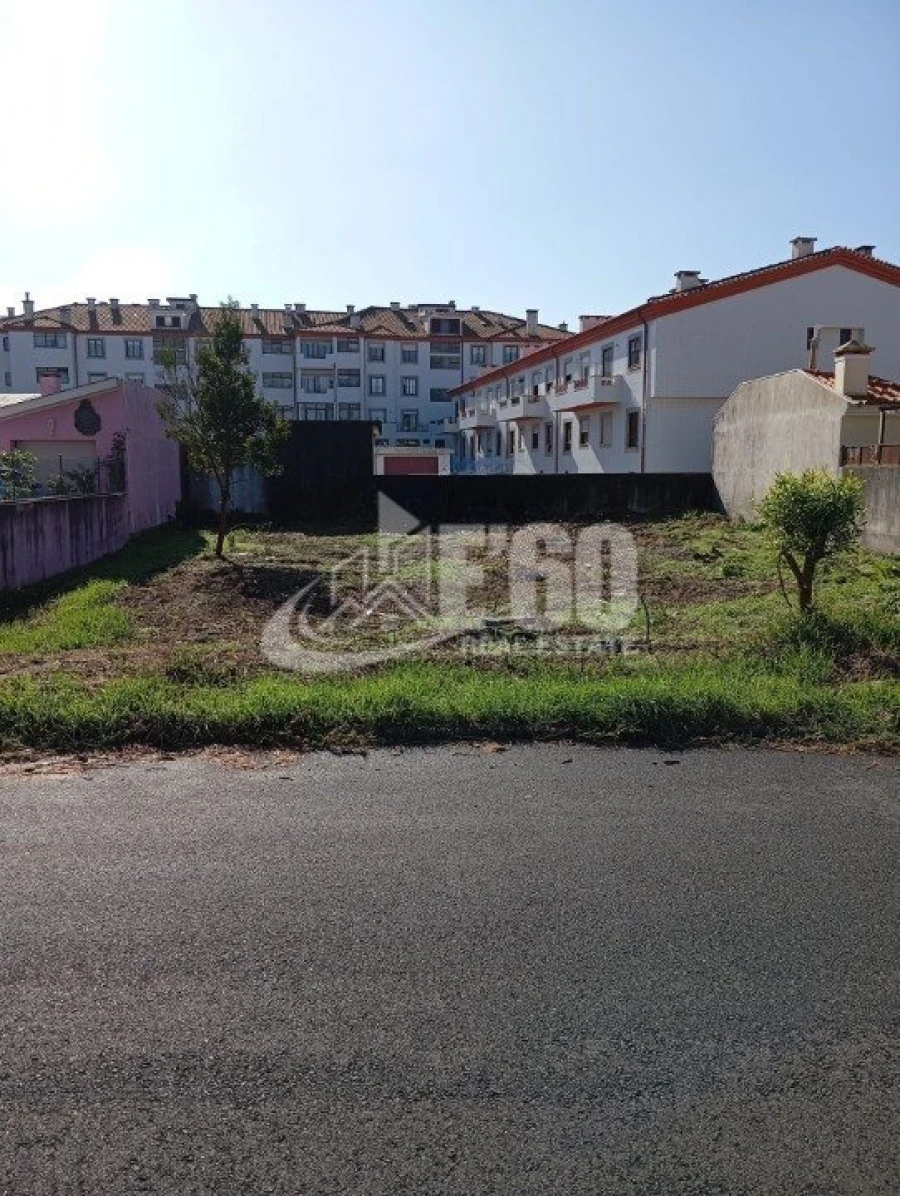 Terreno para Venda em Esmoriz Foto 14