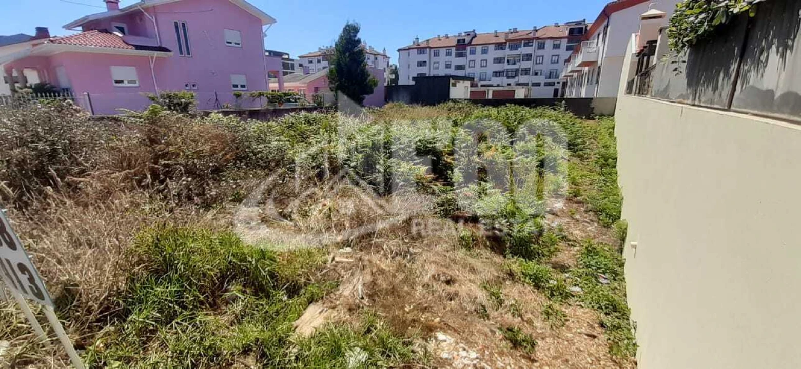 Terreno para Venda em Esmoriz Foto 2