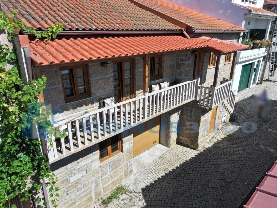 Moradia para Venda em Parada de Pinhão Foto 12