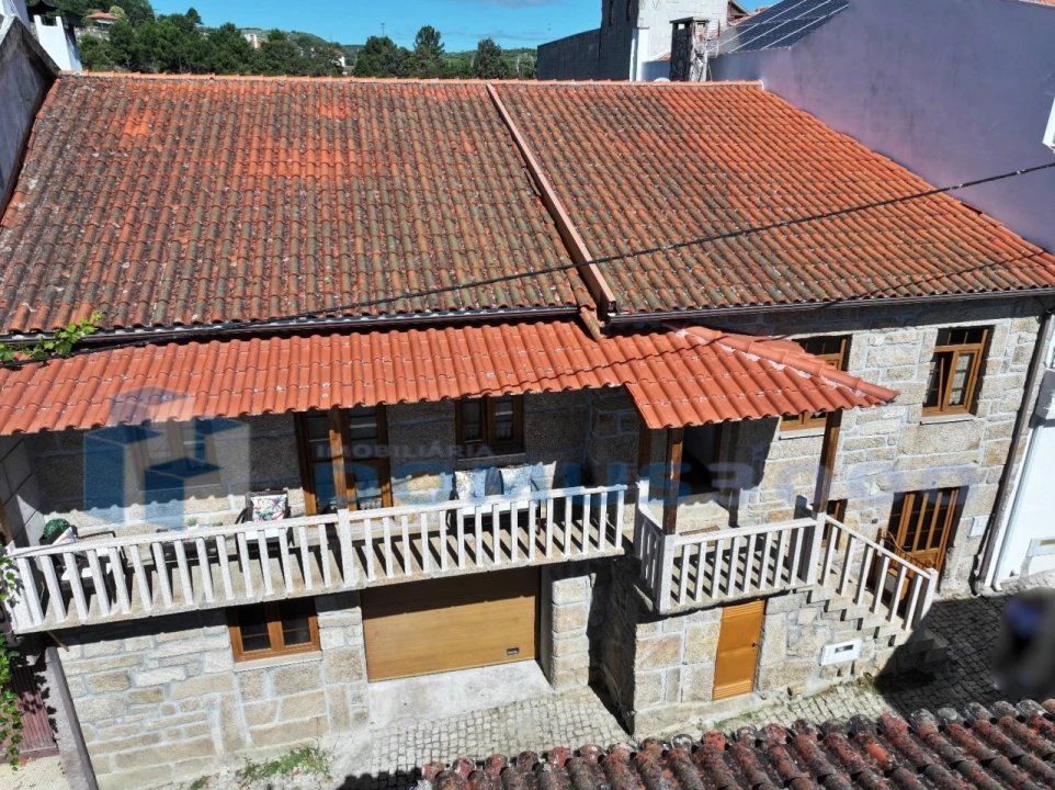 Moradia para Venda em Parada de Pinhão Foto 15