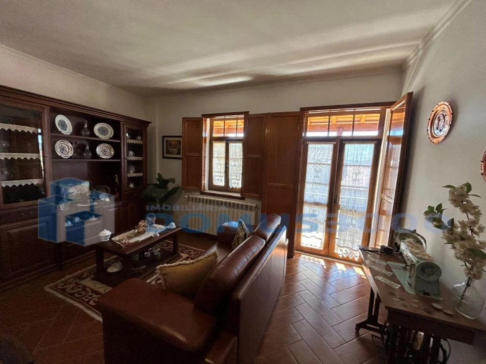 Moradia para Venda em Parada de Pinhão Foto 24