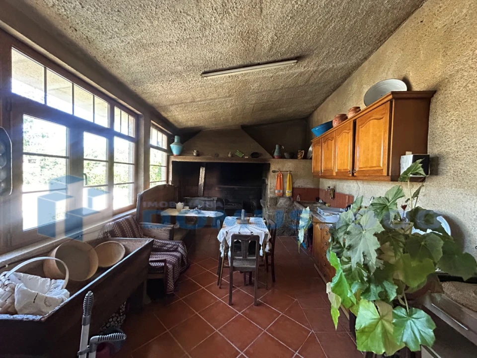 Moradia para Venda em Parada de Pinhão Foto 31