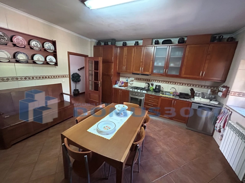 Moradia para Venda em Parada de Pinhão Foto 52