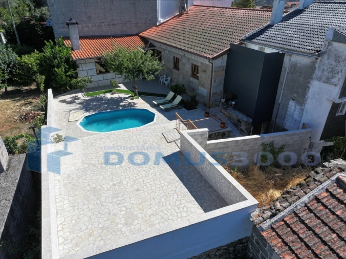 Moradia para Venda em Parada de Pinhão Foto 13