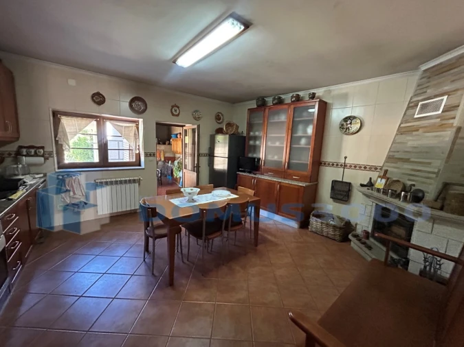 Moradia para Venda em Parada de Pinhão Foto 29