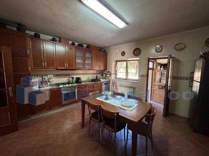 Moradia para Venda em Parada de Pinhão Foto 30