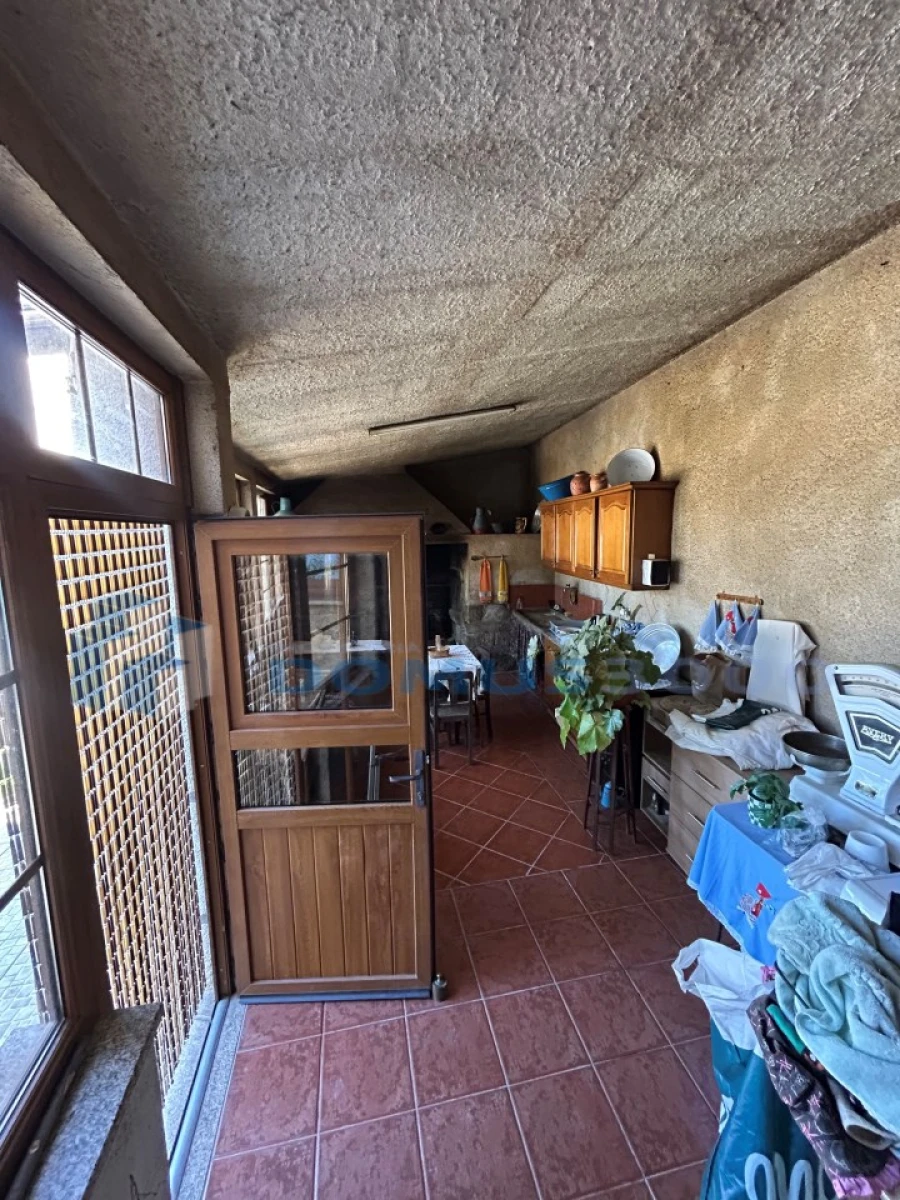 Moradia para Venda em Parada de Pinhão Foto 32