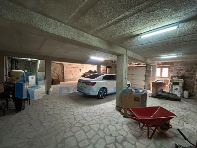 Moradia para Venda em Parada de Pinhão Foto 46