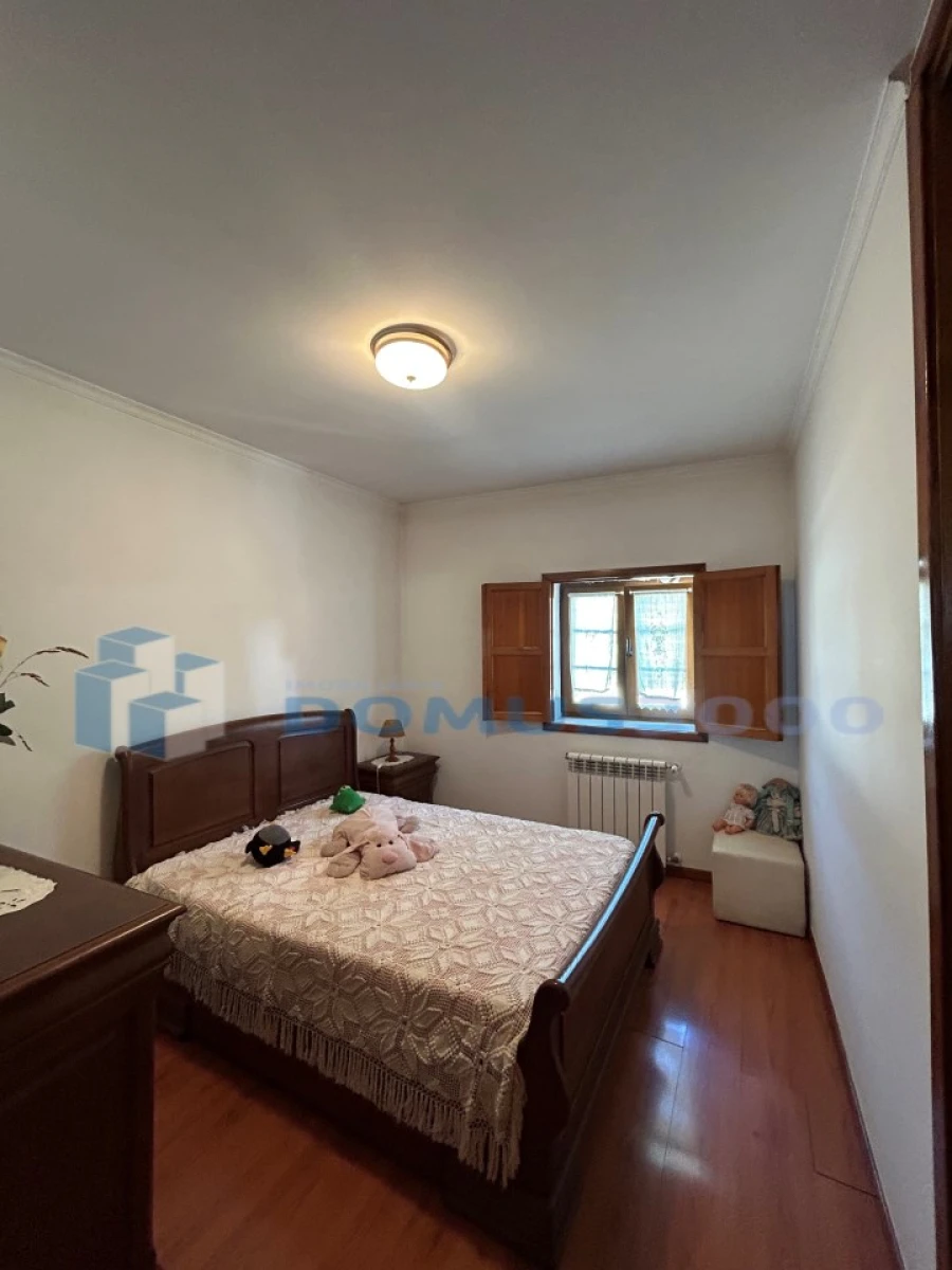 Moradia para Venda em Parada de Pinhão Foto 59