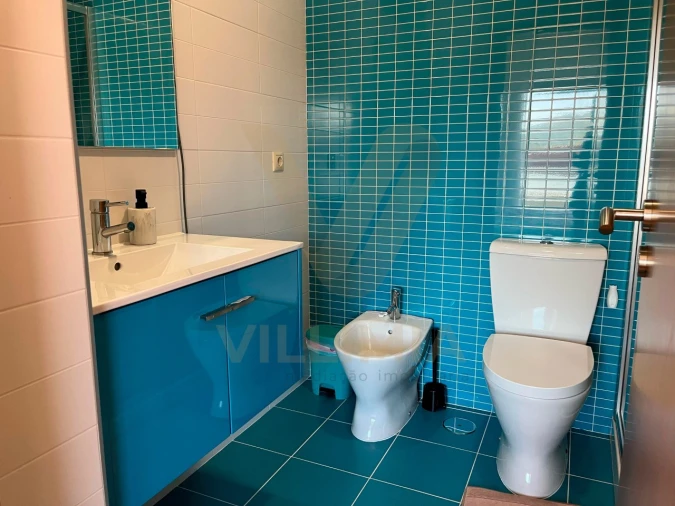 Apartamento T5 para Venda em Arcozelo Foto 17
