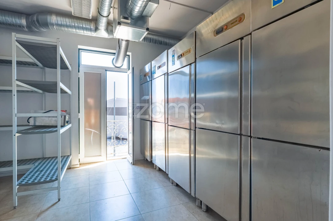 Prédio para Venda em Sobrado e Bairros Foto 23