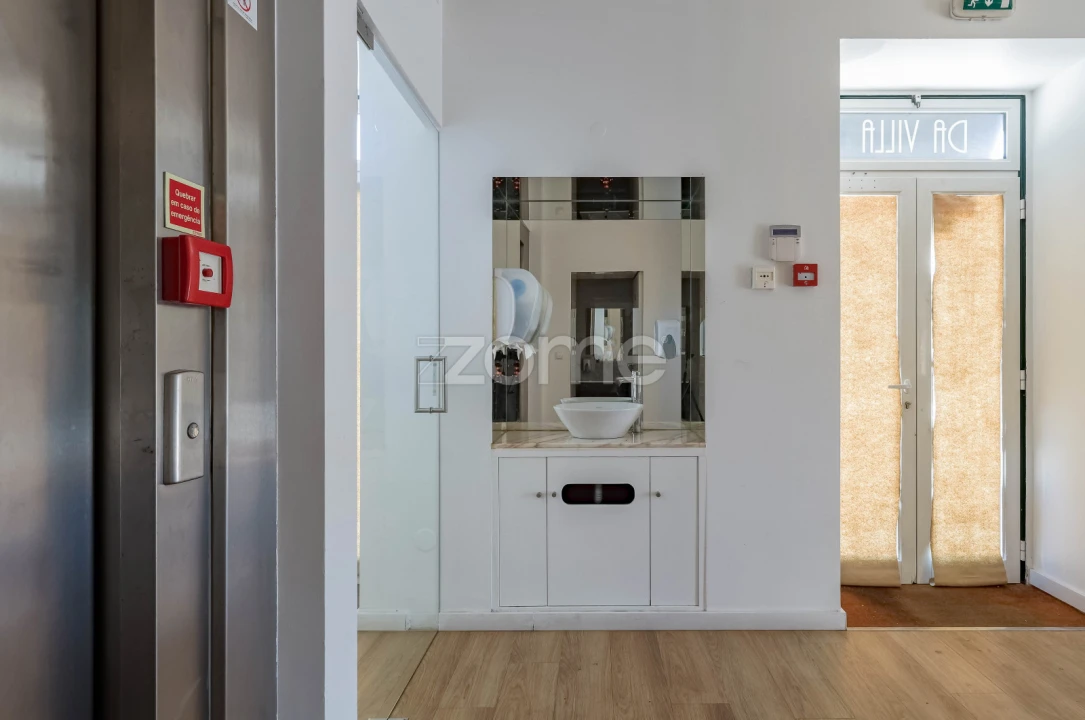 Prédio para Venda em Sobrado e Bairros Foto 9