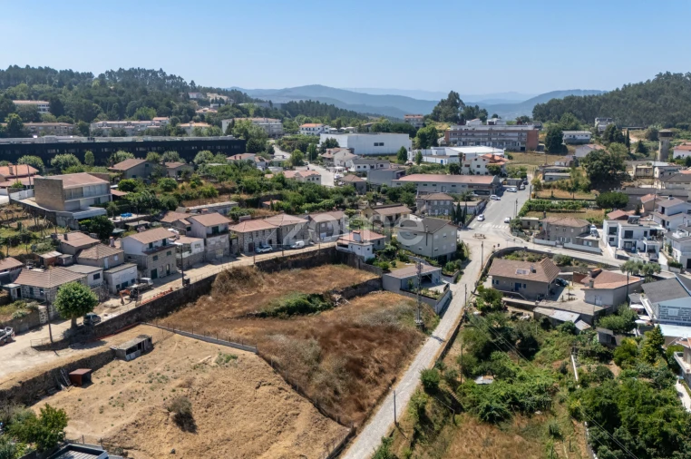 Terreno para Venda em Sobrado e Bairros Foto 7
